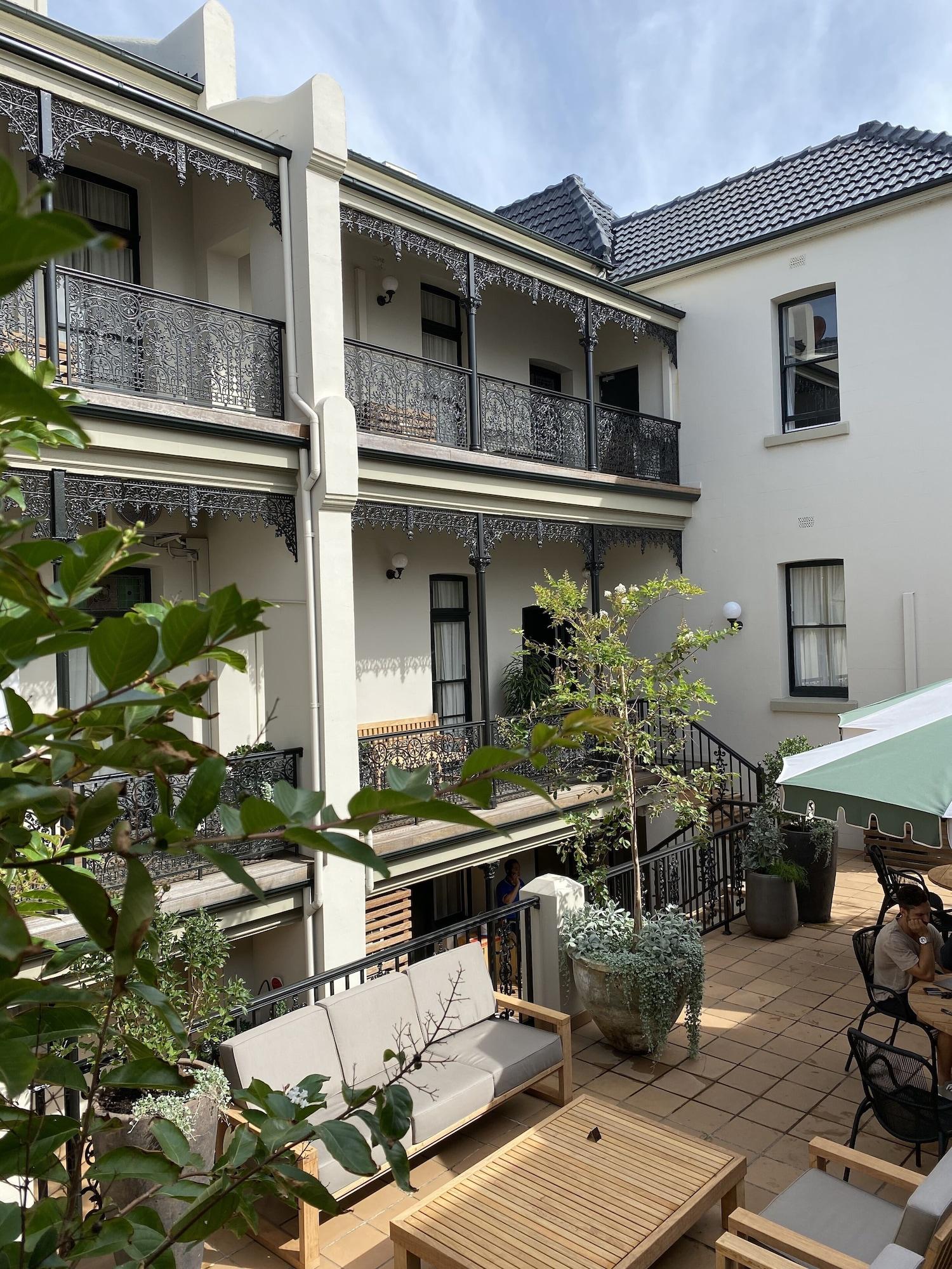 The Lurline Randwick Hotel Sydney Exterior photo